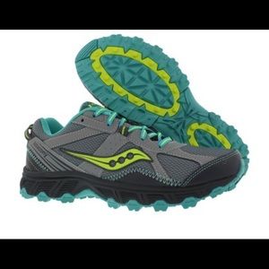 Saucony Women’s Escape Trail Running Shoe Size 11